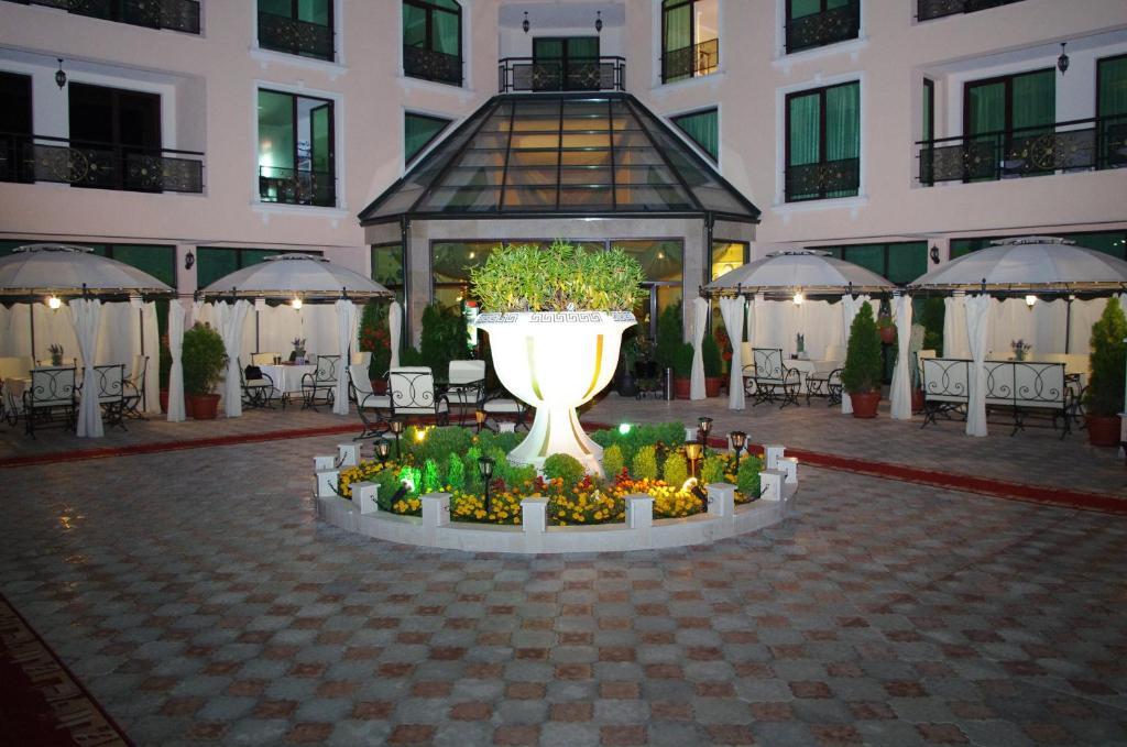 Anastasia Boutique Aparthotel Sofia Exterior foto